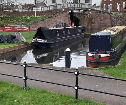 比尤德利山之屋酒店主图