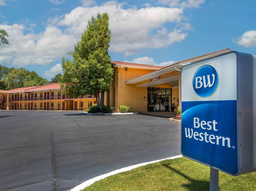 Poyen酒店住宿-Best Western Benton Inn