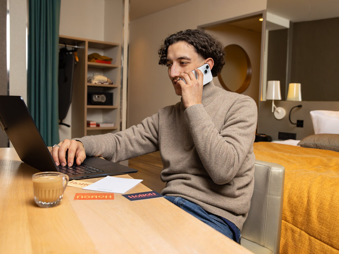 巴黎布洛涅比扬古阿加莎酒店主图