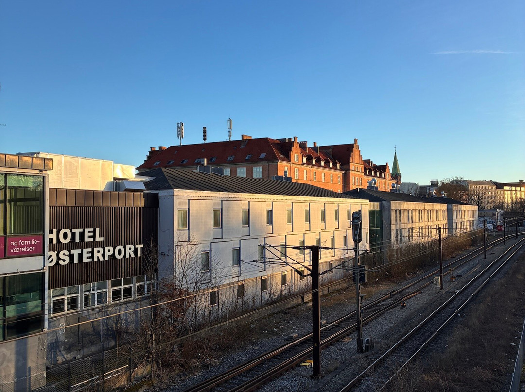 奥斯特波特酒店主图