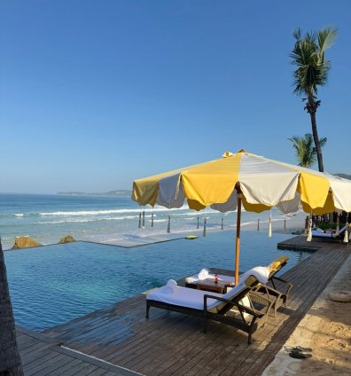 NIHI苏姆巴-官方