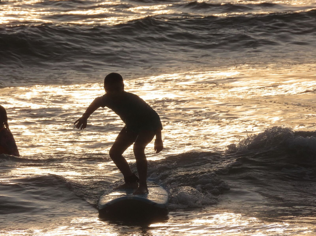 Surf Report Olon-Olon必去景点