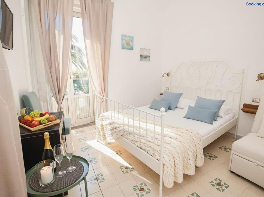 Cercola酒店住宿-Domus Linda B&B