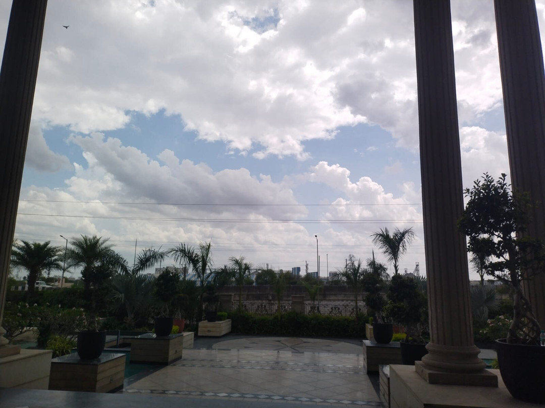 本迪阿南塔经典蓝宝石酒店主图