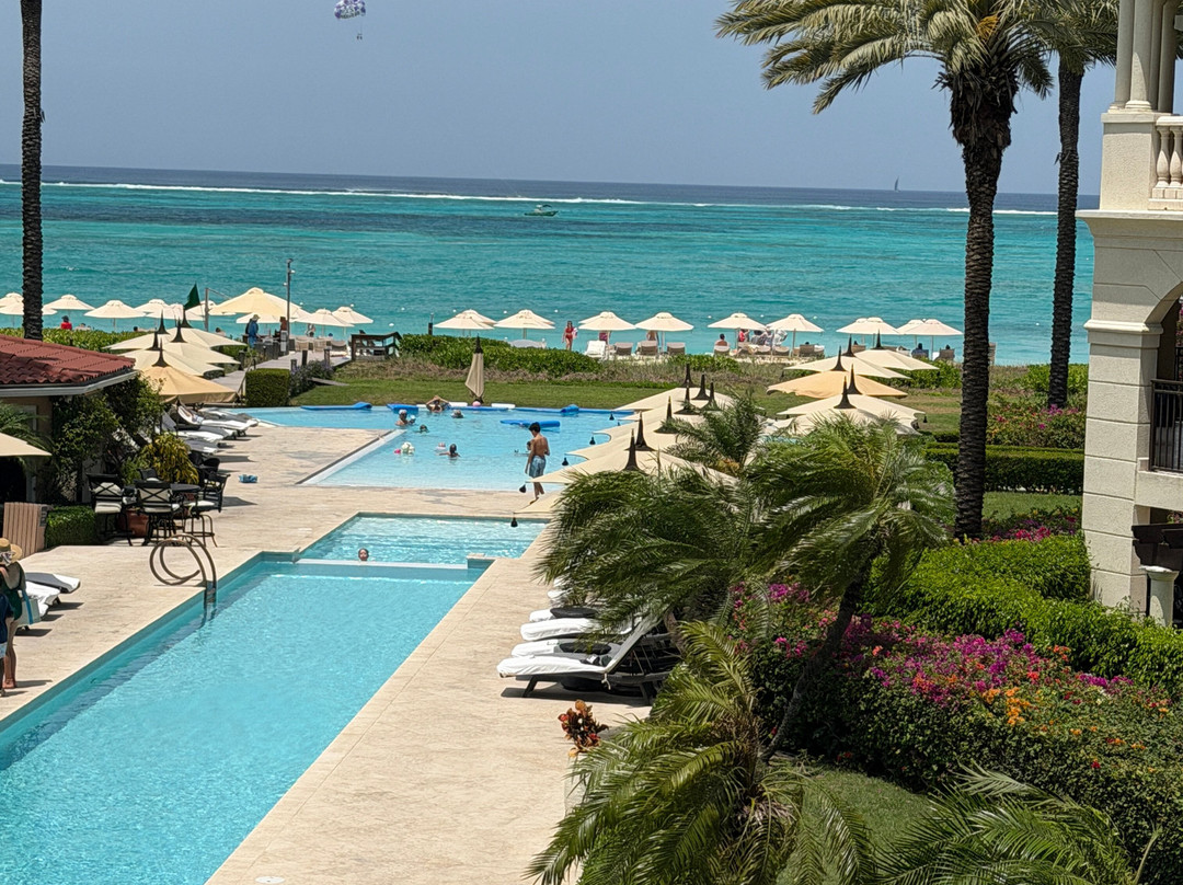 格雷斯湾萨默塞特酒店主图