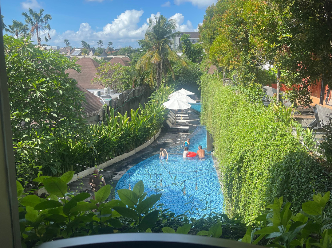 水明漾卡尤玛斯度假村主图