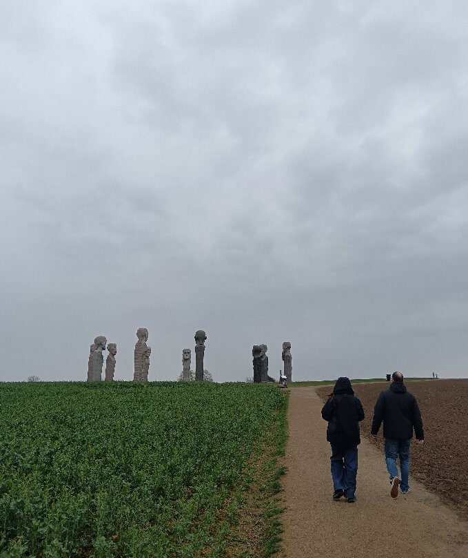 Dodekalitten-Torrig必去景点