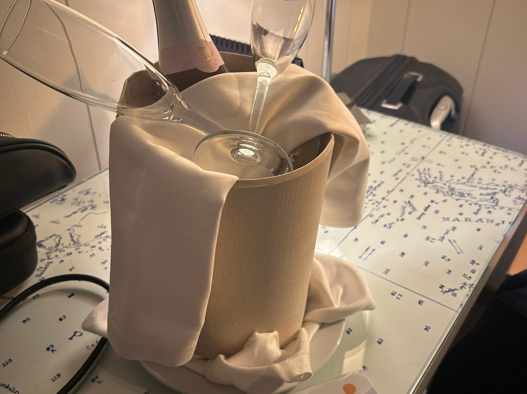 H10比格苏尔精品酒店-限成人主图