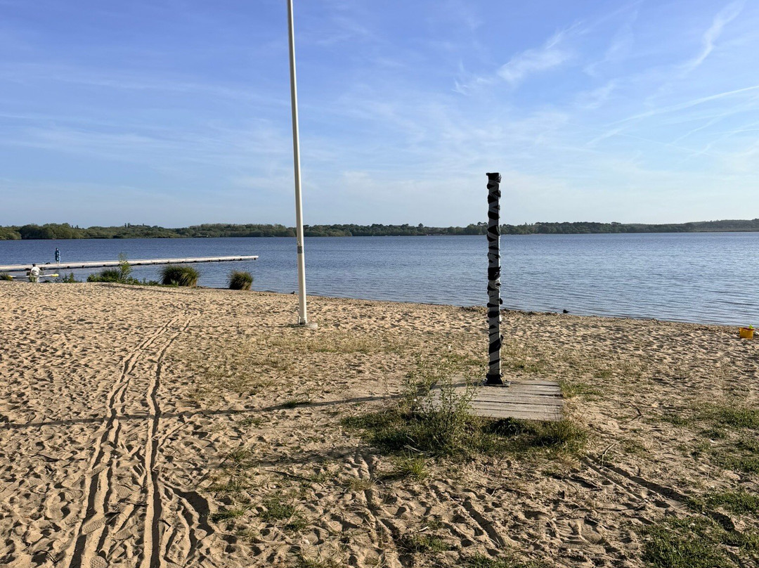 Lac de Léon-Leon必去景点