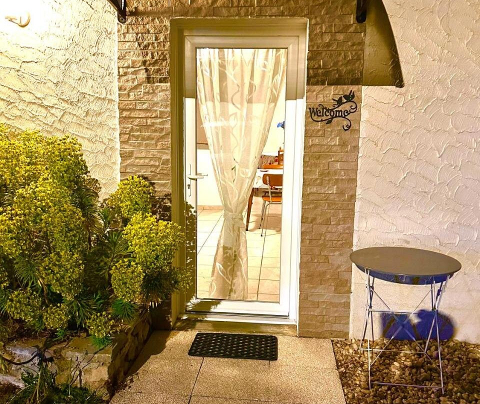 Villefranche-de-Rouergue酒店住宿-Chambres D'hotes Le Clos Du Murier