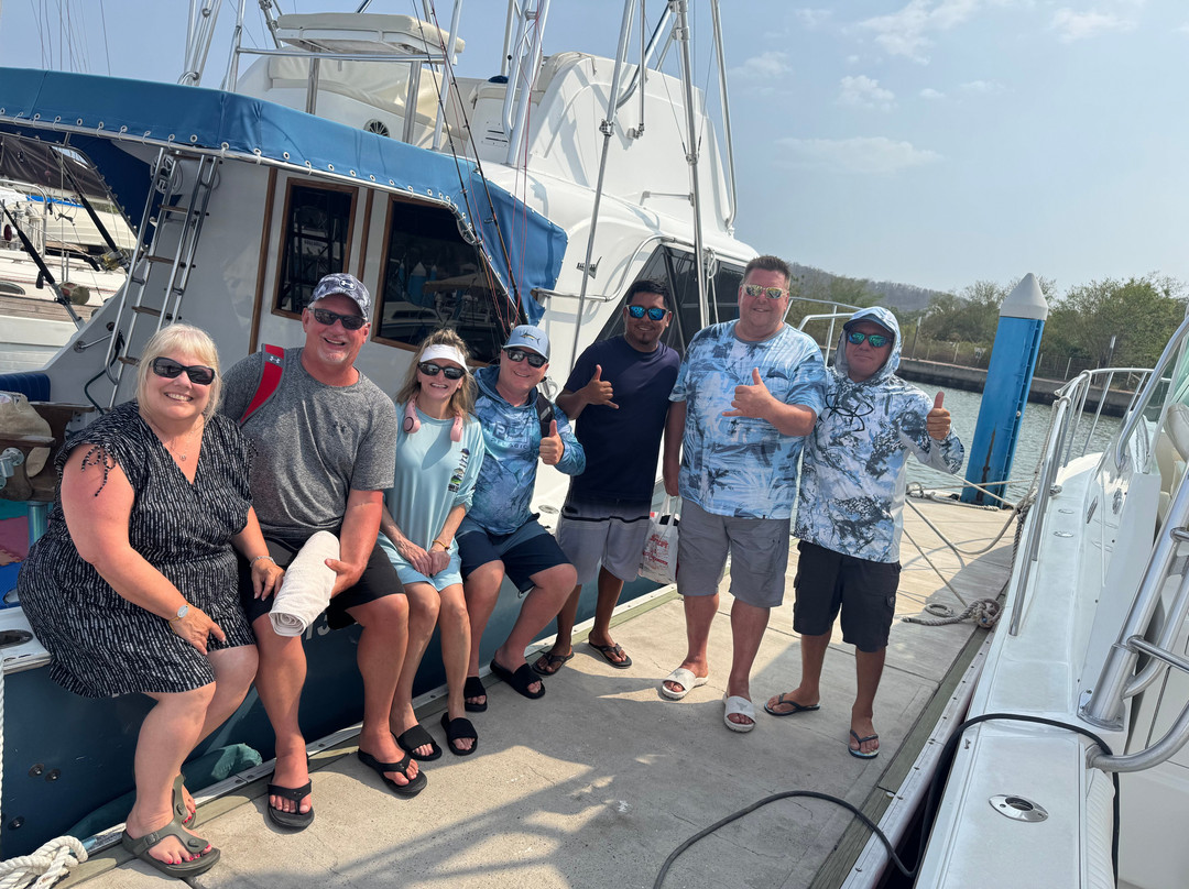 Fishing With Tico Huatulco-Crucecita必去景点
