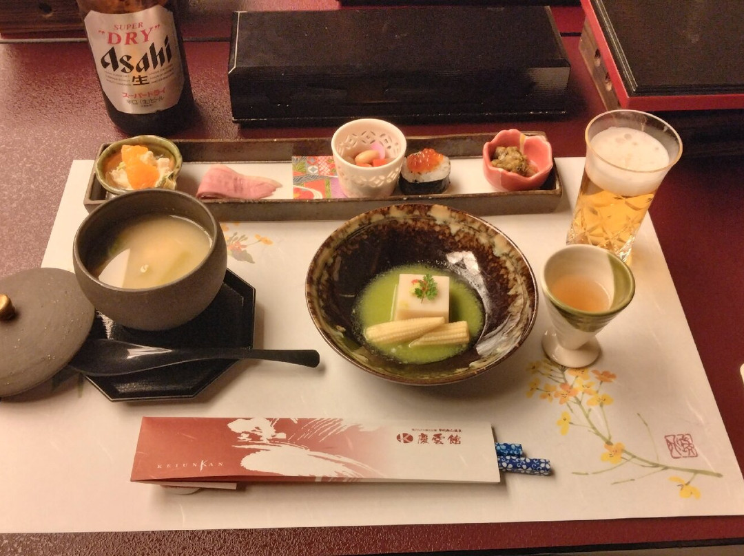 西山温泉庆云馆主图