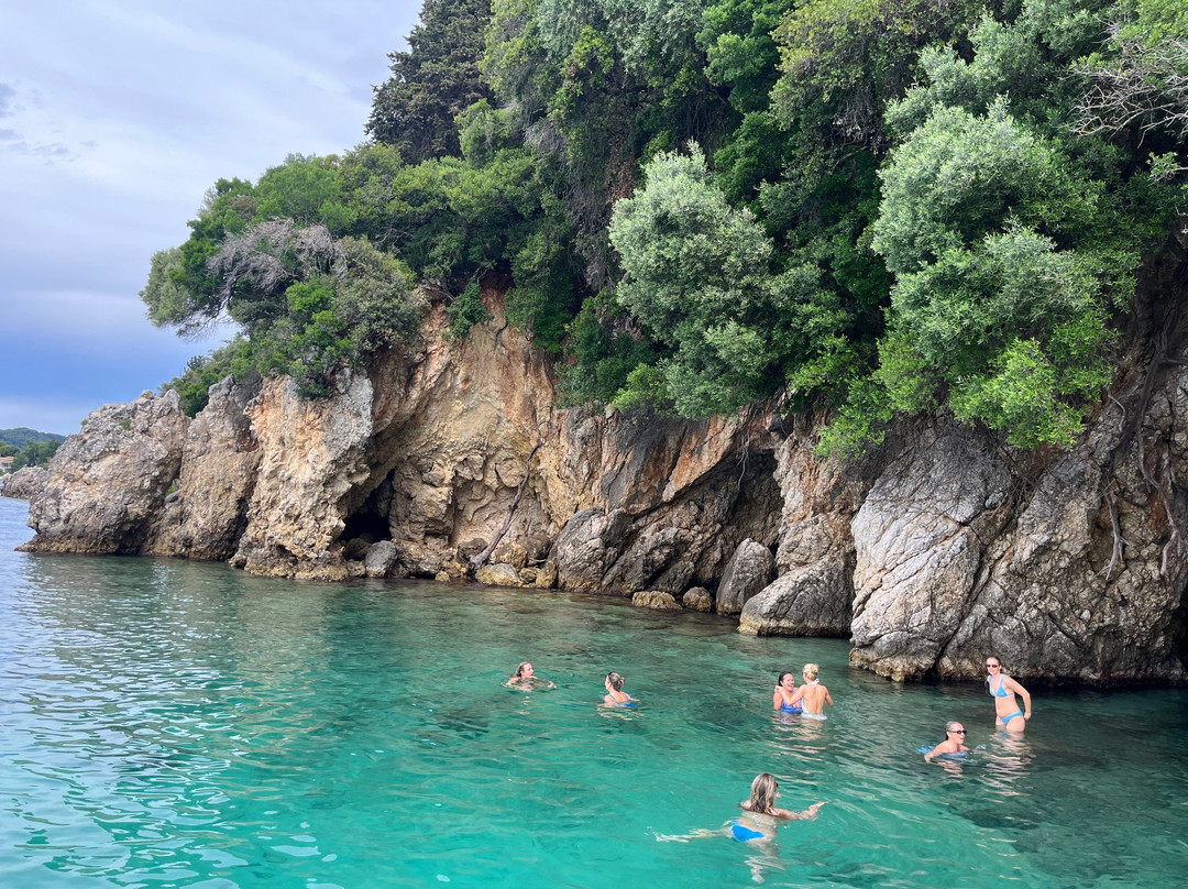 Nautilus Daily Cruises-Nissaki必去景点