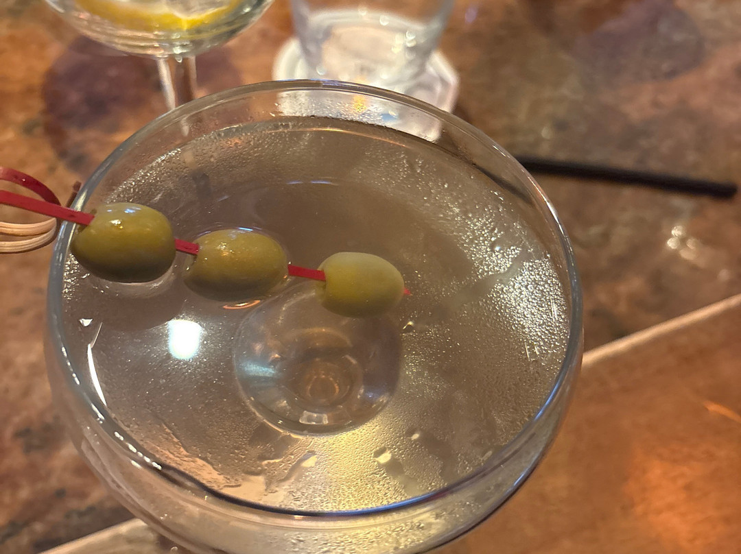 西港广场温泉及休闲酒店主图