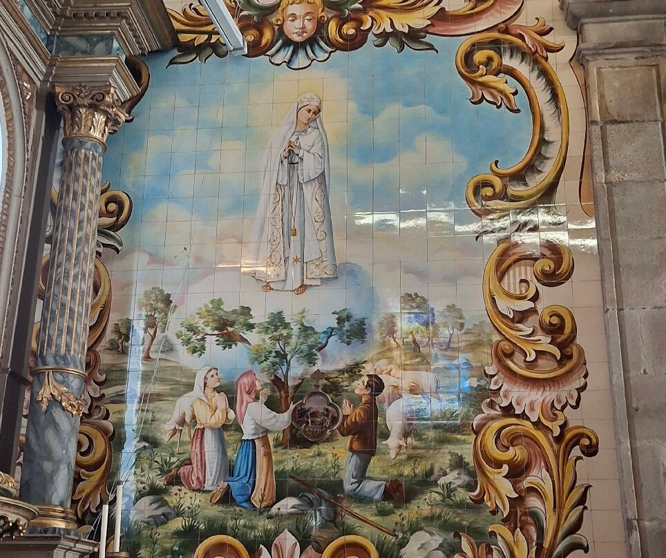 Igreja Matriz de Santa Maria de Válega-Valega必去景点