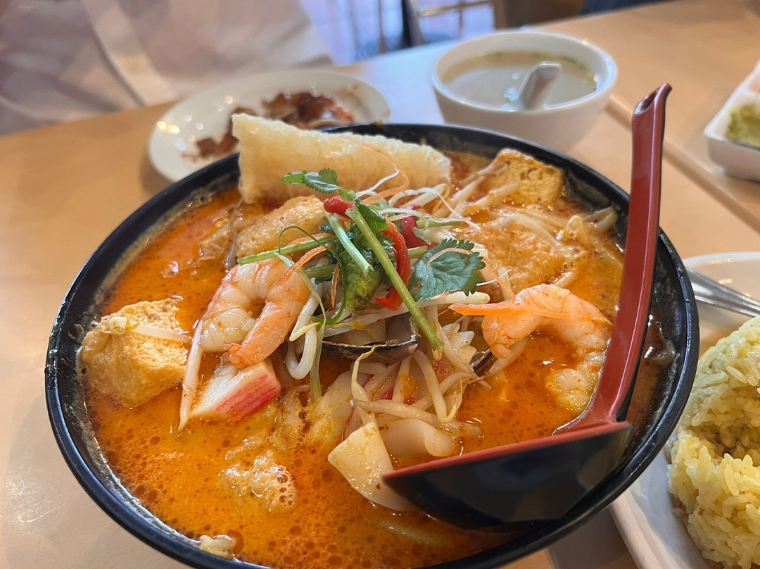 GB Cafe Oriental Diner & Sushi Bar