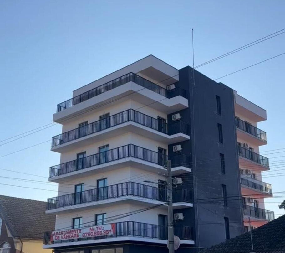 City Vista Aparthotel Chisineu Cris