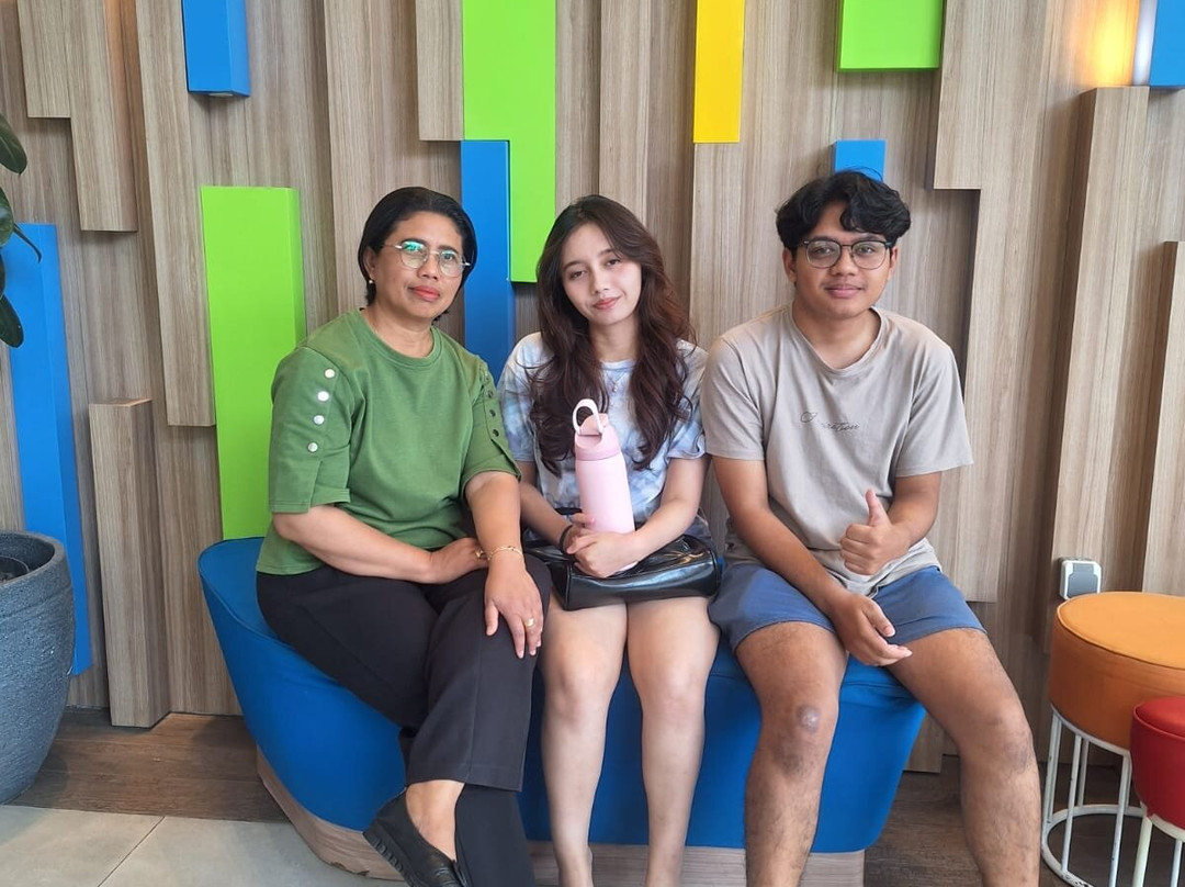 波普酒店-梭罗主图