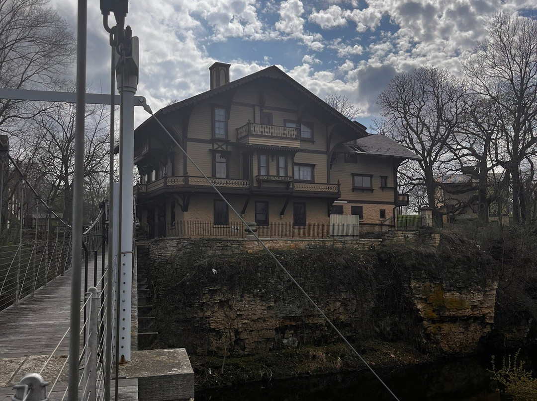 Tinker Swiss Cottage Museum & Gardens-罗克福德必去景点