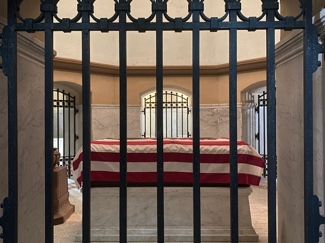 James A. Garfield Monument-克利夫兰必去景点