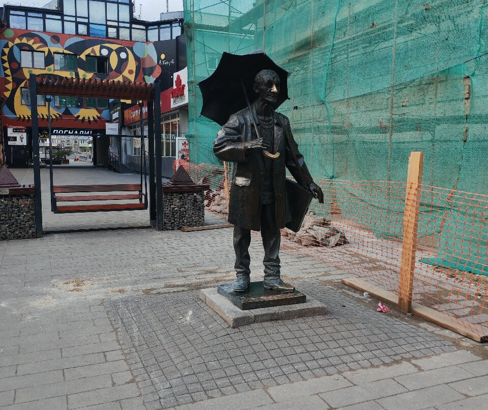 Monument to the painter Andrew Pozdeev-克拉斯诺亚尔斯克必去景点