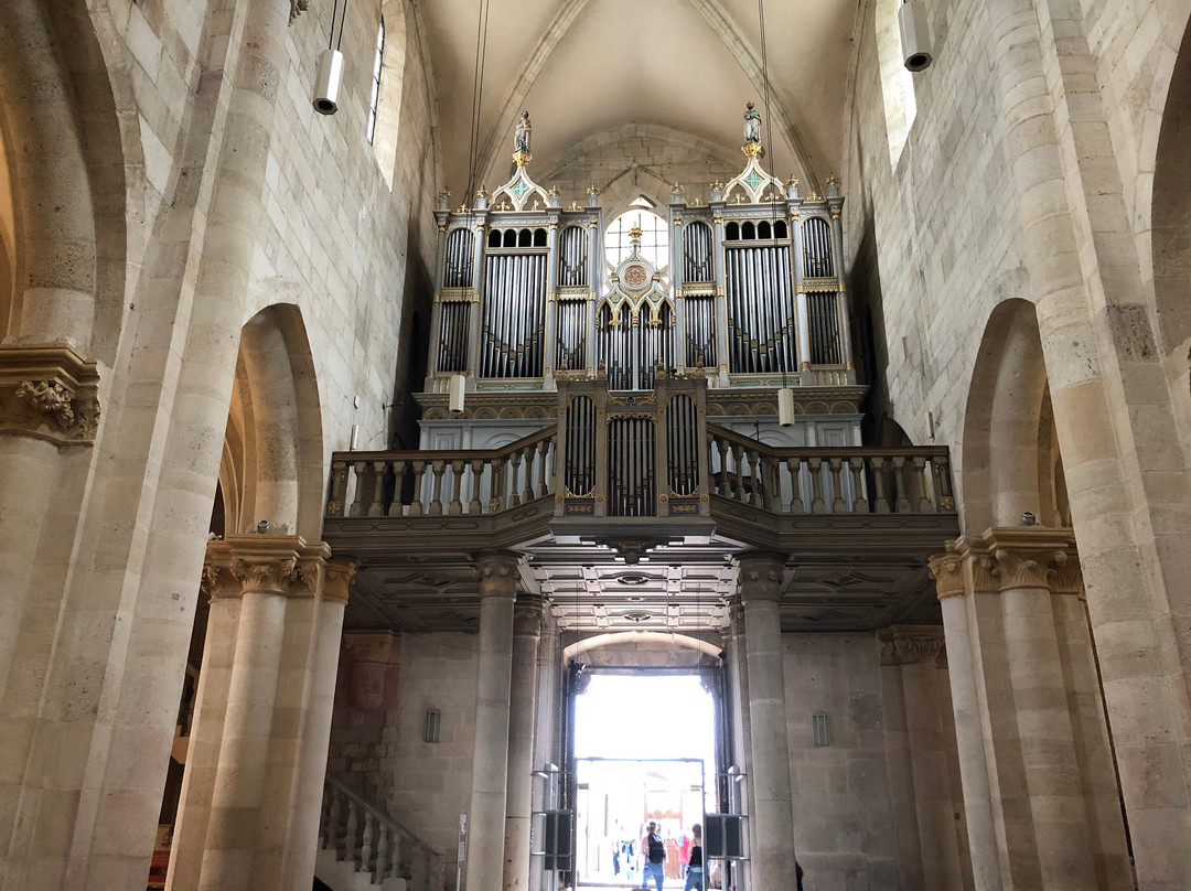 St Michael's Roman Catholic Cathedral-Alba Iulia必去景点