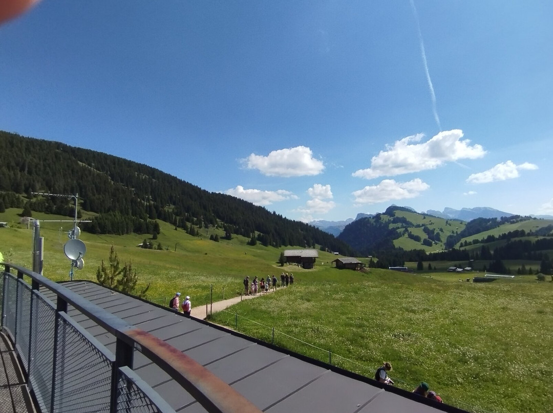 Seiser Alm Bahn - Cabinovia Alpe di Siusi-Alpe di Siusi必去景点