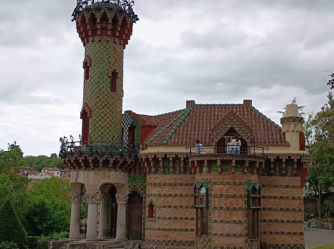 El Capricho de Gaudí-科米利亚斯必去景点