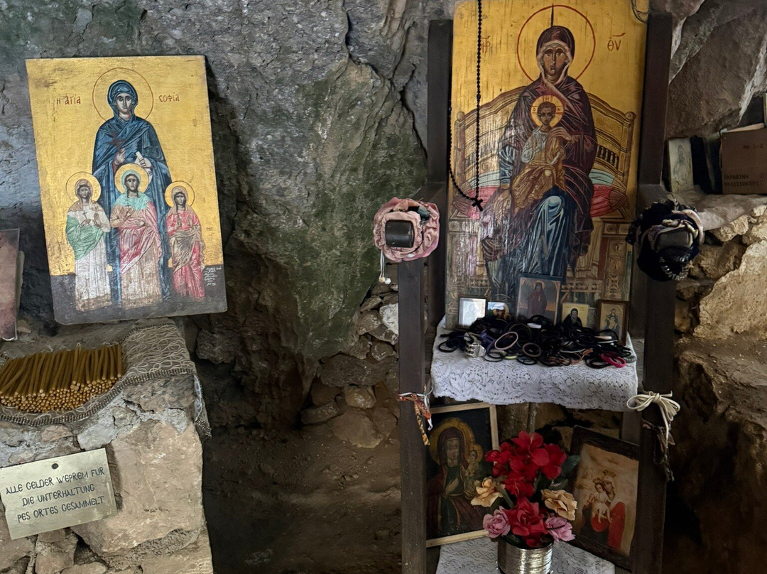 Cave of Agia Sofia-Kythira必去景点