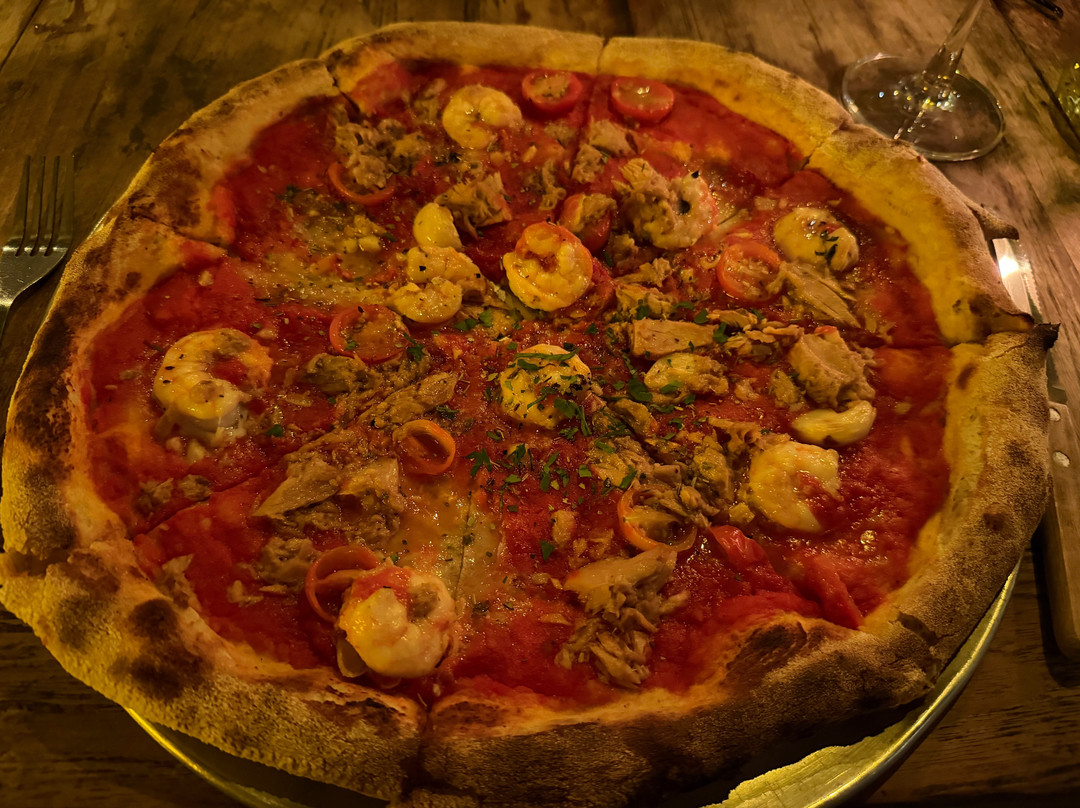 Pizza Shack Lombok - Pizzeria & Bar