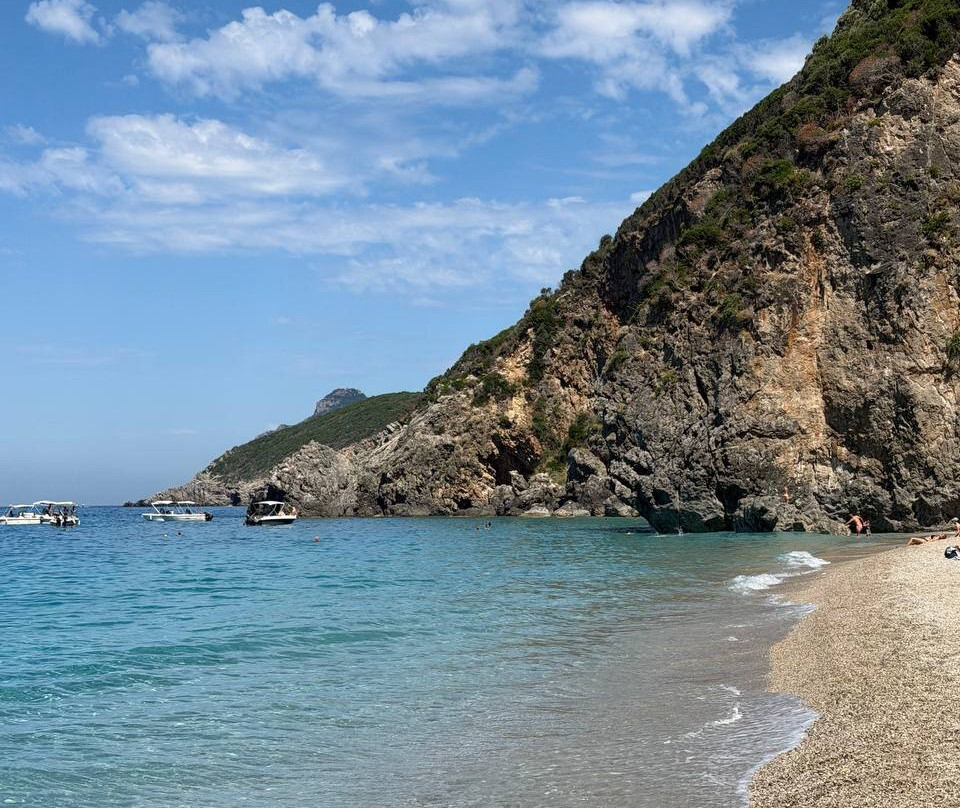 Paradise Beach-Liapades必去景点