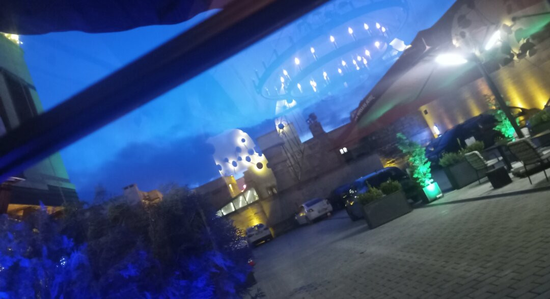 四大豪华酒店主图