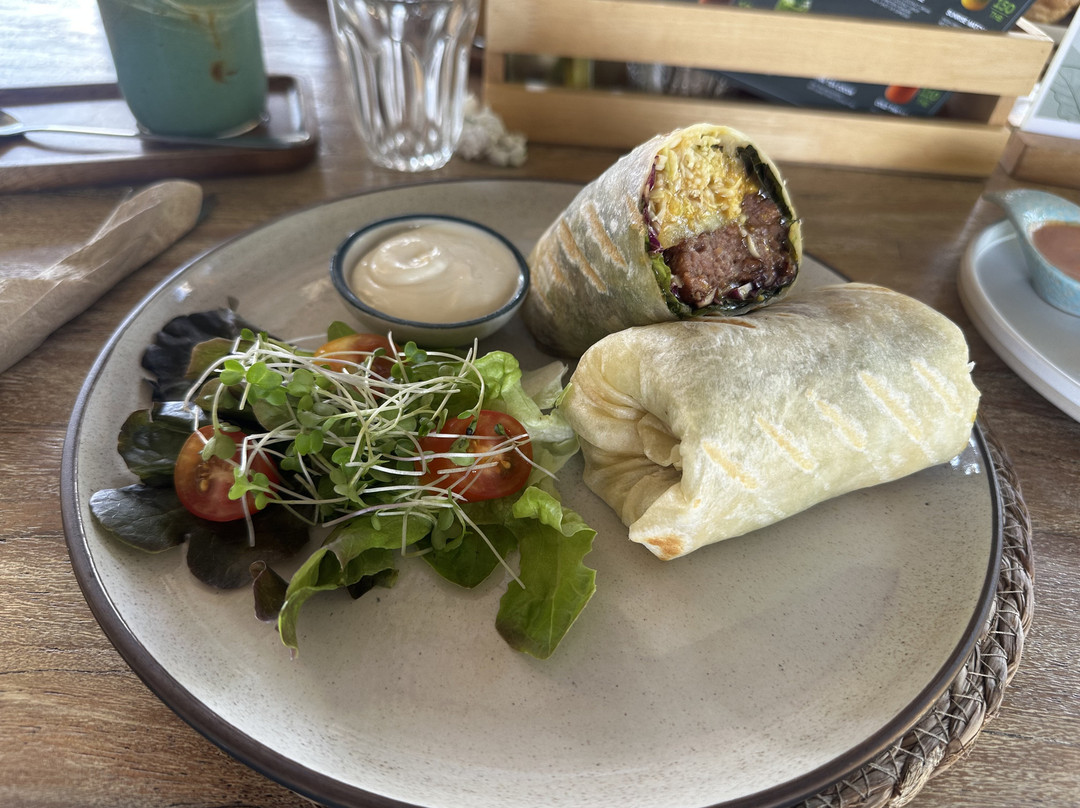 Annie Eatery & Sweetery - Thong Krut