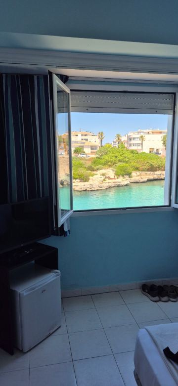 卡拉博纳玛尔布拉法酒店-旅行者