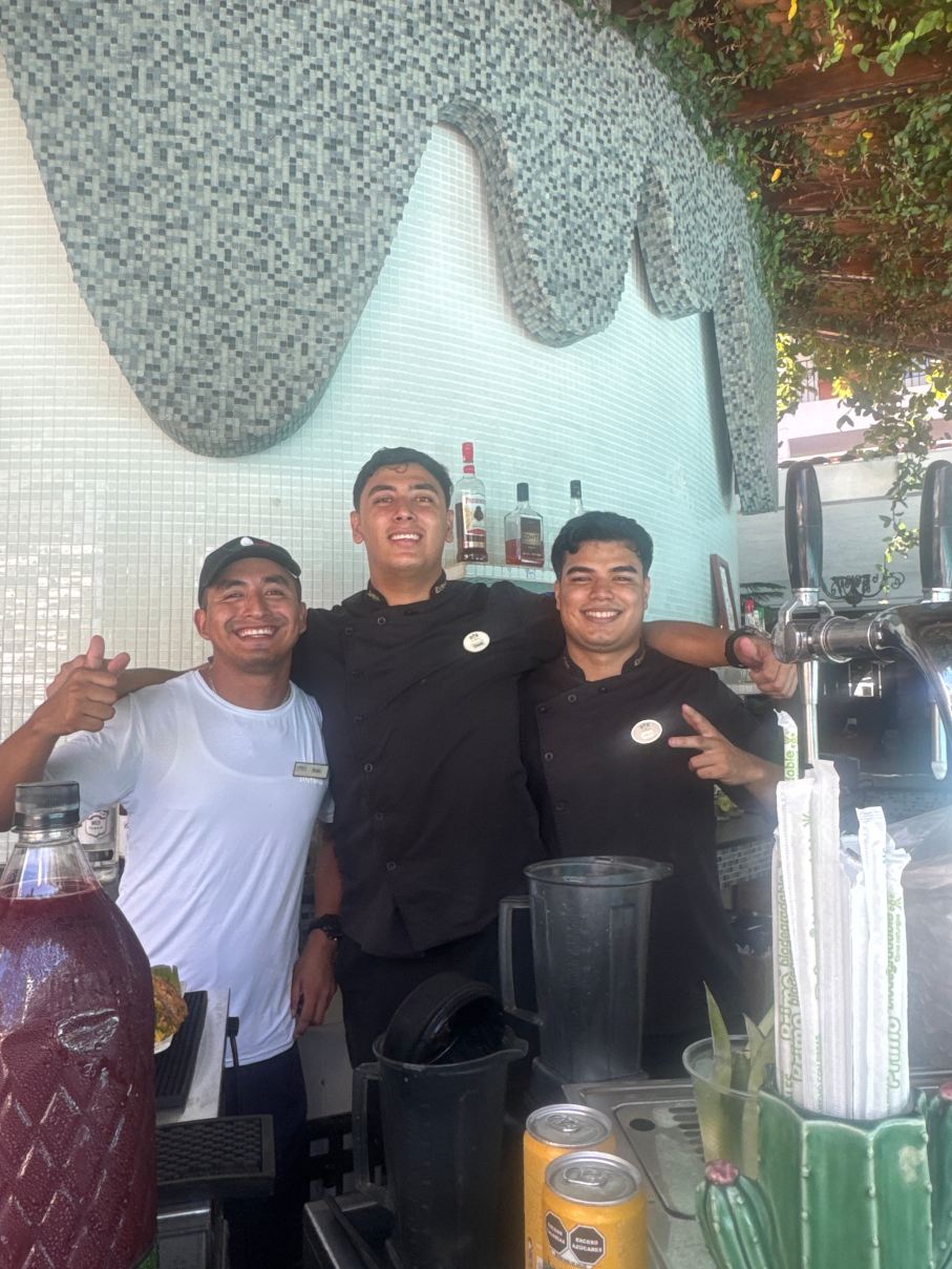 普拉亚洛杉阿科斯酒店-旅行者