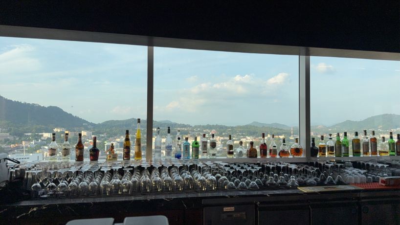 普吉岛佛基拉诺富特城市酒店-旅行者