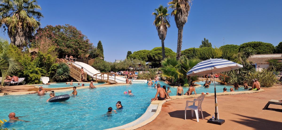 Camping Yelloh! Village Les Petits Camarguais-泳池