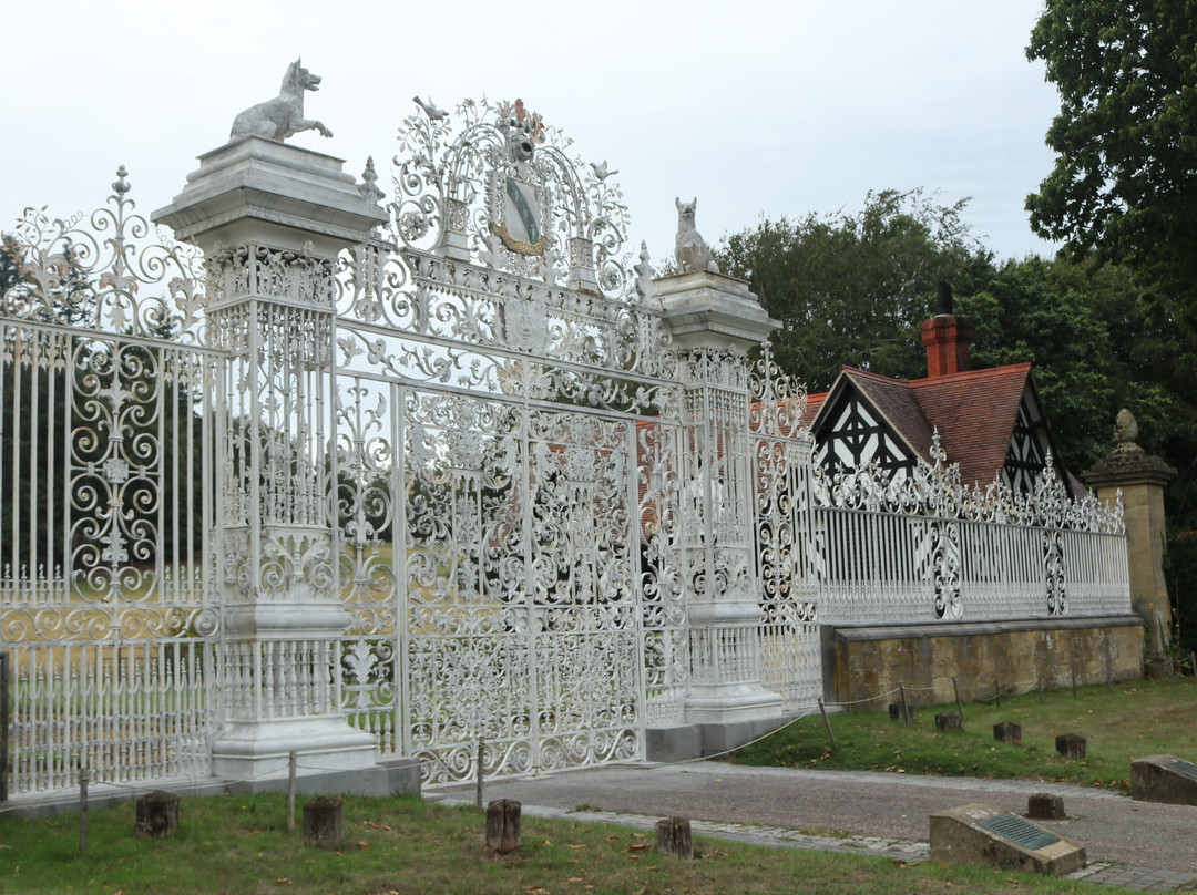 Chirk Castle Entrance Gates-Chirk必去景点