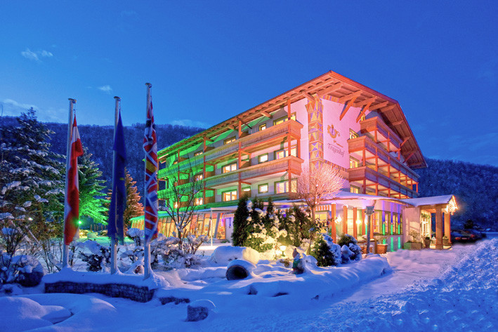 Ried im Oberinntal酒店住宿-Hotel Truyenhof