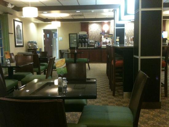 Holiday Inn Express Athens, an IHG hotel-餐饮