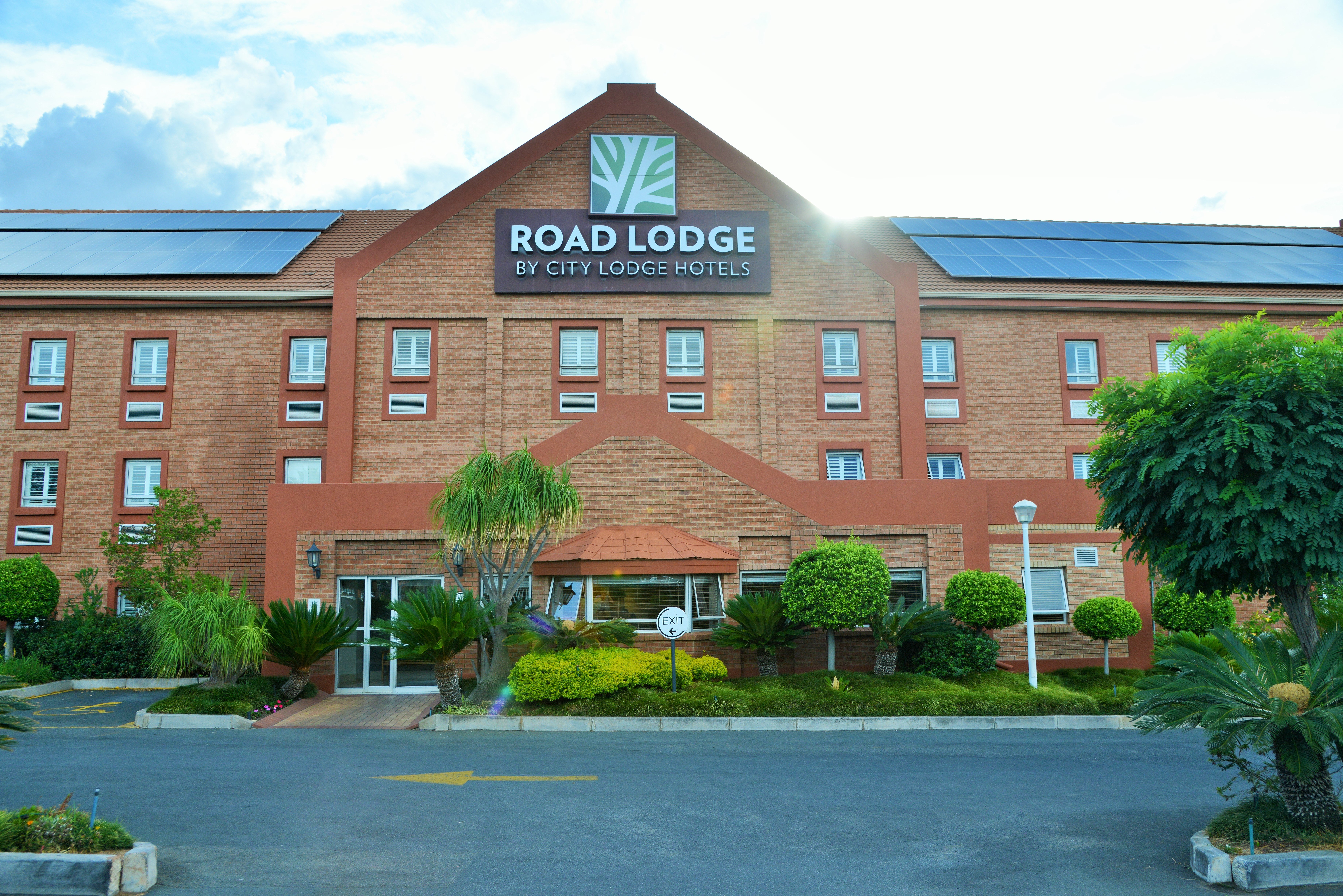 Road Lodge - 兰德堡-官方