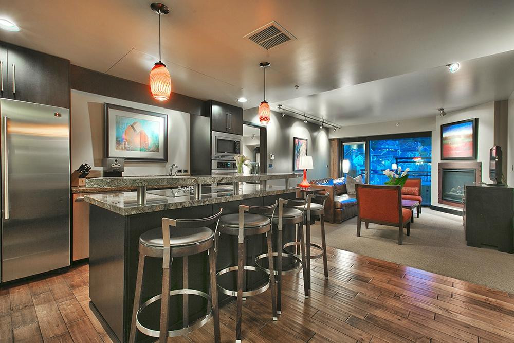 帕克城酒店住宿-Main & SKY