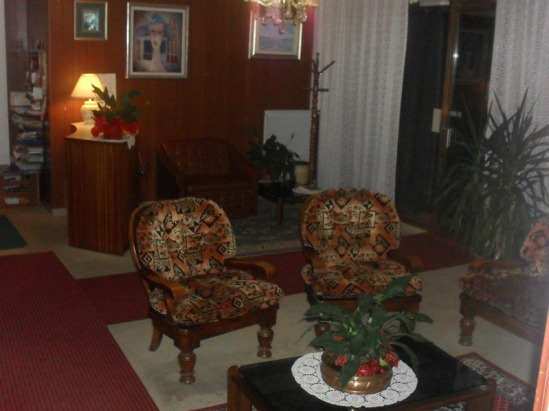 Hotel Pare'