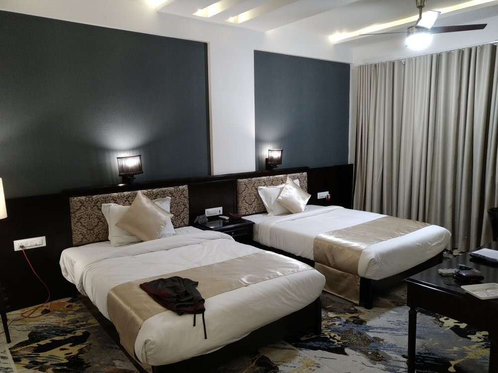 Chanderi酒店住宿-Silver Estate Resort