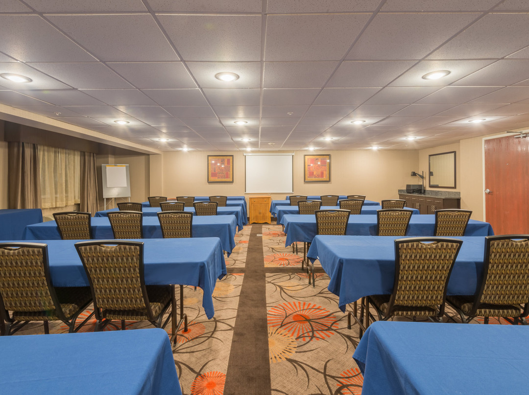 Holiday Inn Express Casper-i-25 By IHG主图