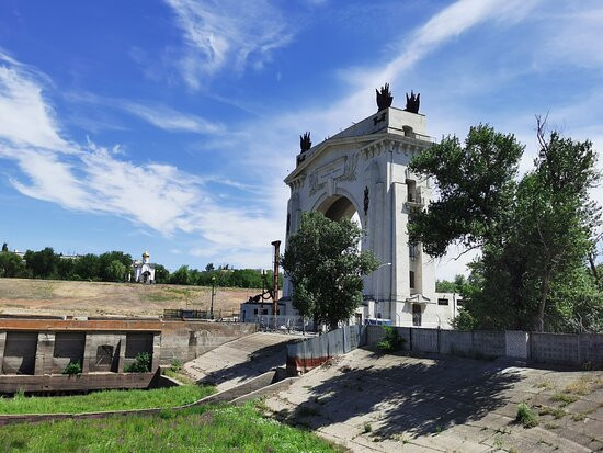 Triumphal Arch of Volga-Don Canal of Lenin景点图片