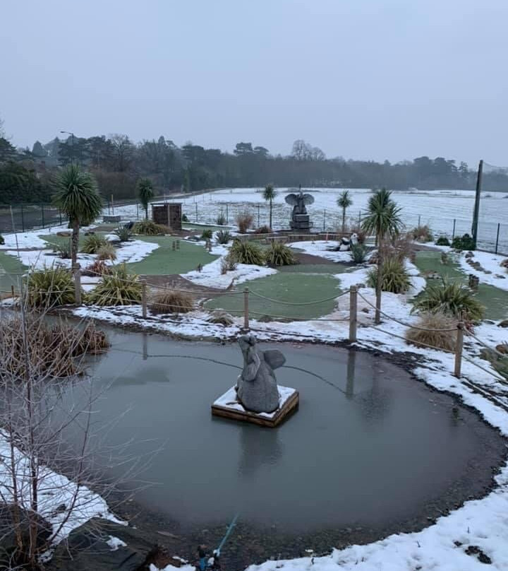 Jungle Safari Adventure Golf-伍斯特必去景点
