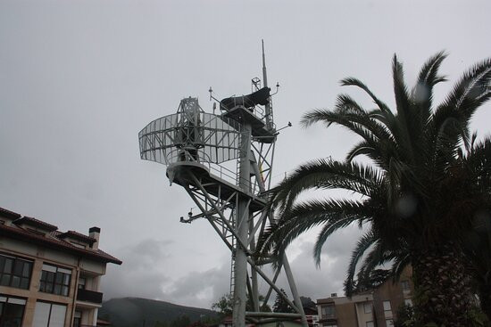 Parque Museo Militar Armada Española-Limpias必去景点