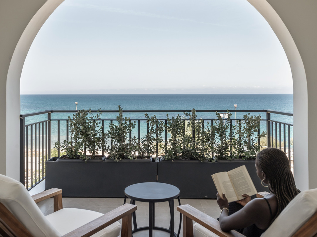 Bitzaro Boutique Hotel主图