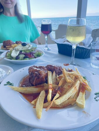 Taradella Hotel主图